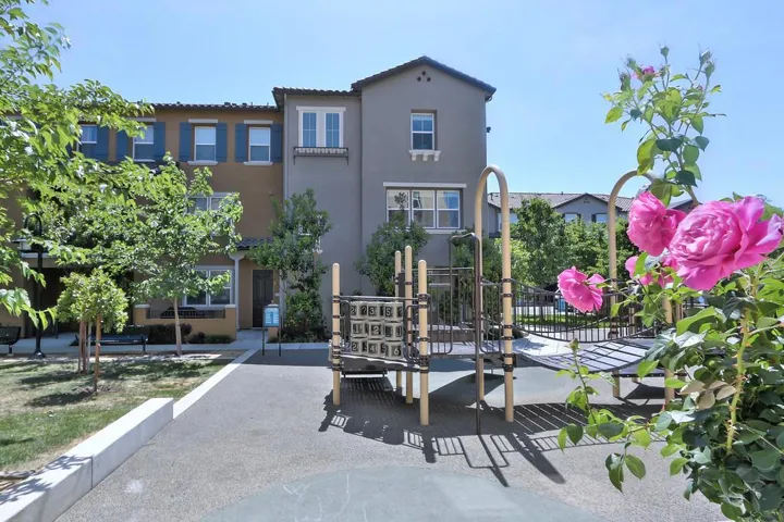 636 Messina Gardens Lane, San Jose, California 95133