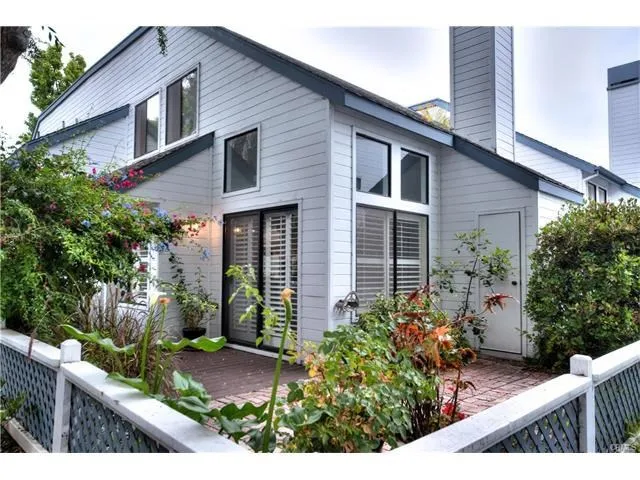 414 Fallingstar 33, Irvine, California 92614