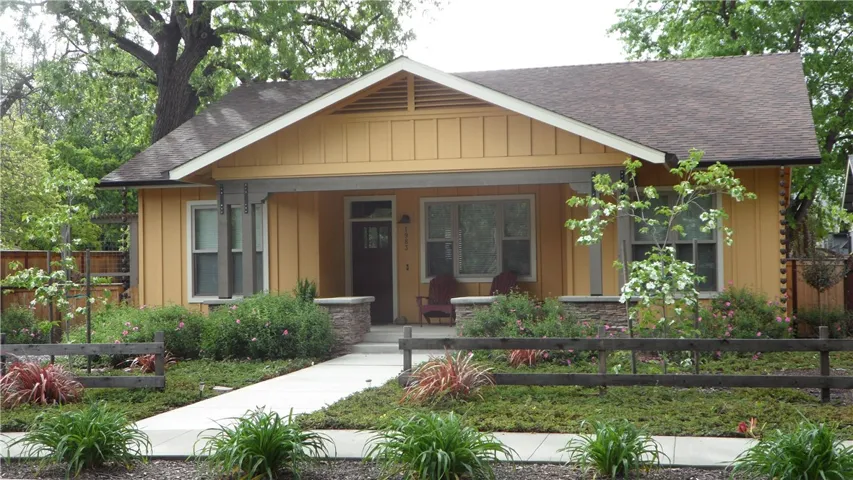 1983 E 8th Street, Chico, California 95928
