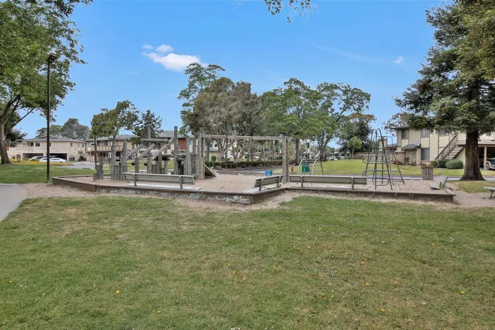 1883 Cherokee Drive 3, Salinas, California 93906