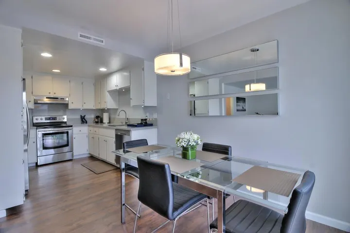 1883 Cherokee Drive 3, Salinas, California 93906