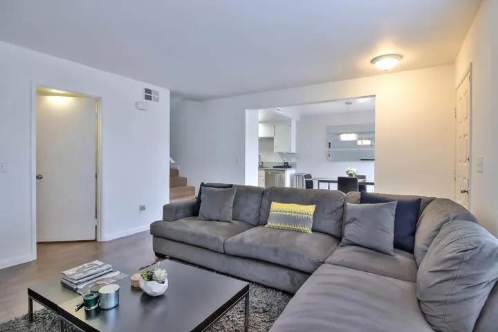 1883 Cherokee Drive 3, Salinas, California 93906