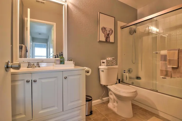 1883 Cherokee Drive 3, Salinas, California 93906