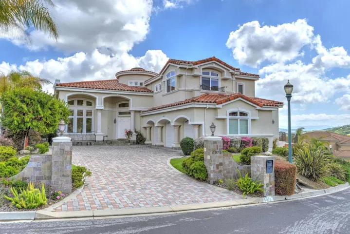 6979 Hollow Lake, San Jose, California 95120