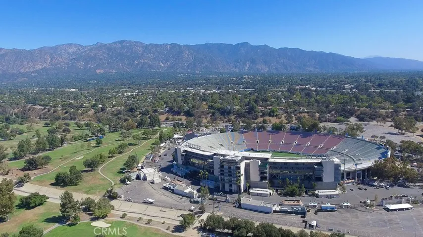 Rose bowl & the Arroyo Seco