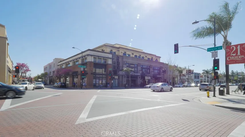 Happening Old town Pasadena