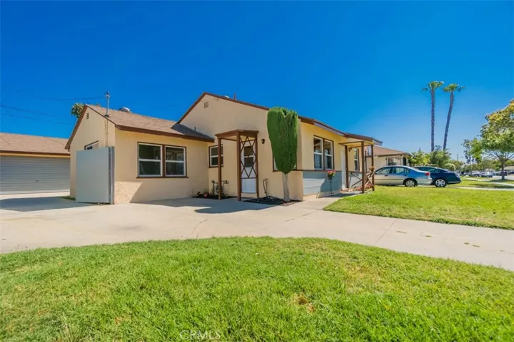 3525 E Hedda Street, Long Beach, California 90805