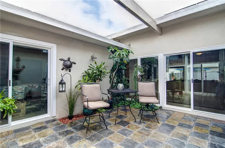 6112 Palo Alto Drive, Huntington Beach, California 92647