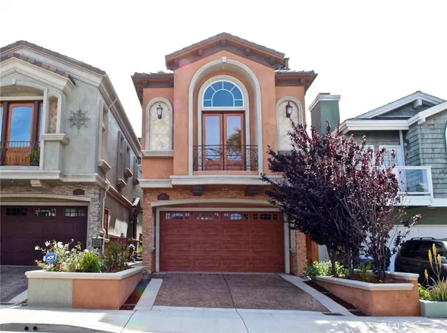 1535 Goodman Avenue, Redondo Beach, California 90278