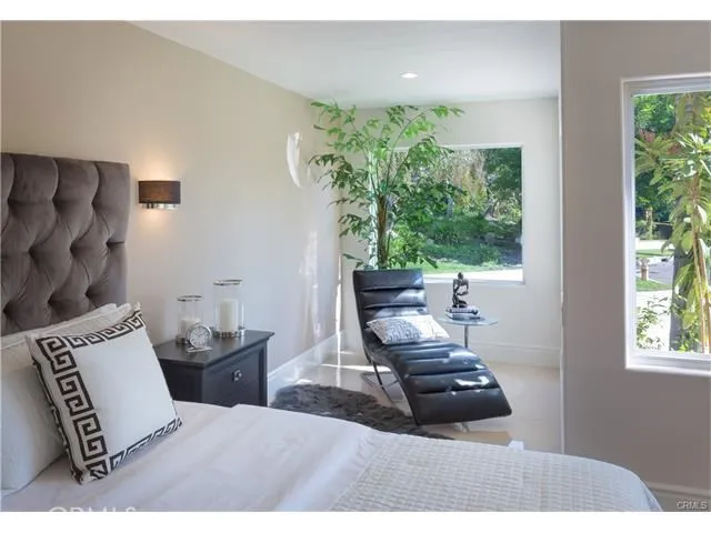 1485 N Pinebrook Avenue, Upland, California 91786