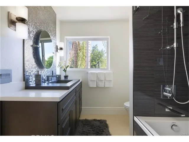 1485 N Pinebrook Avenue, Upland, California 91786