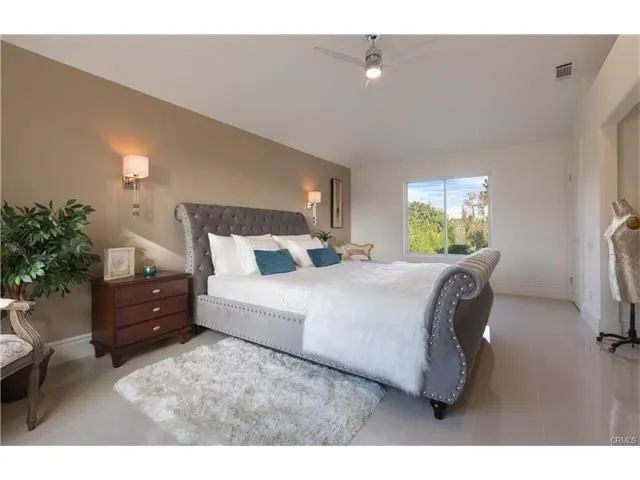 1485 N Pinebrook Avenue, Upland, California 91786