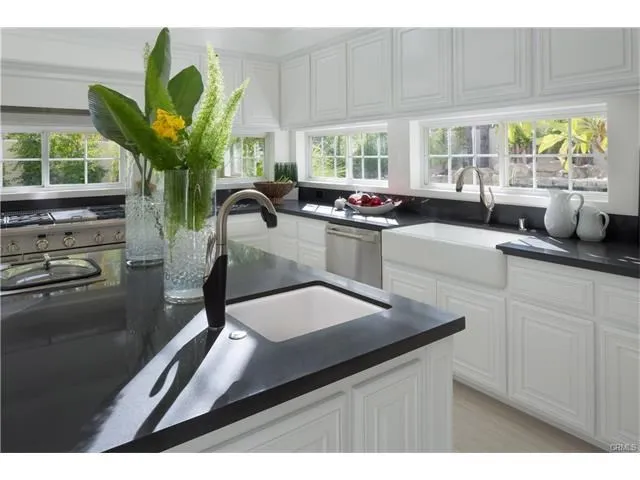 1485 N Pinebrook Avenue, Upland, California 91786
