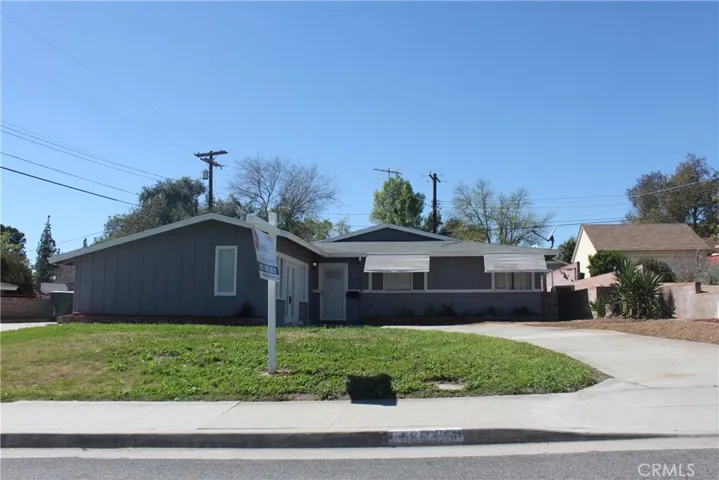 5673 Laredo Road, Riverside, California 92506