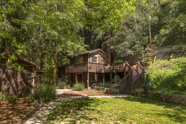 24250 Glenwood Drive, Los Gatos, California 95033