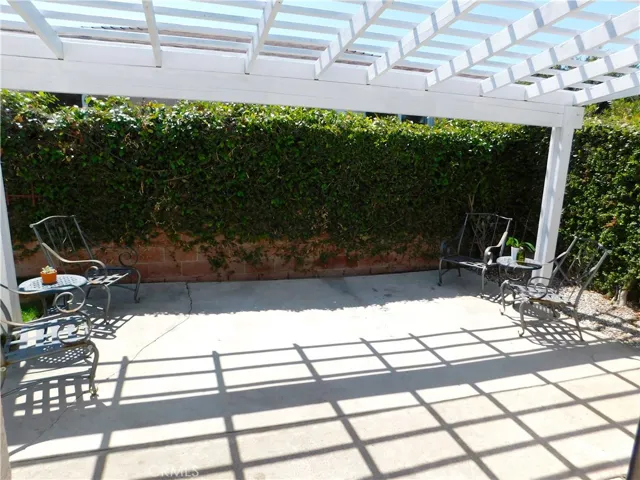 2736 Spreckels Lane, Redondo Beach, California 90278