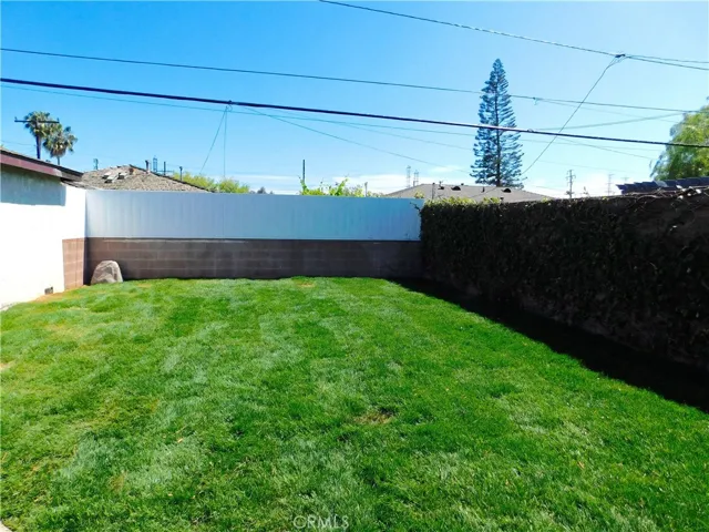 2736 Spreckels Lane, Redondo Beach, California 90278