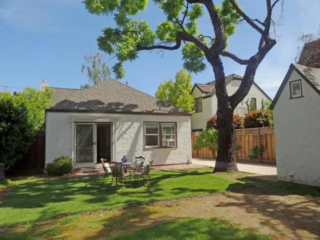 16760 Magneson Loop, Los Gatos, California 95032