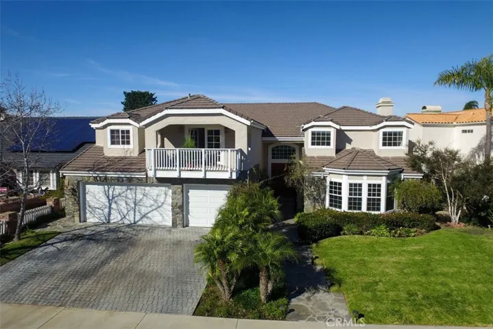 224 Avenida Vista Del Oceano, San Clemente, California 92672
