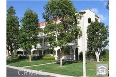 Walking distance to Clubhouse 5