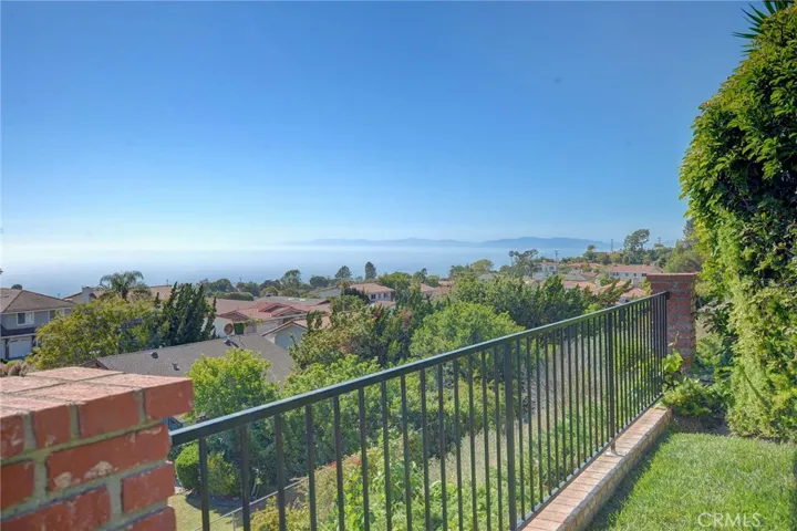 29135 Warnick Road, Rancho Palos Verdes, California 90275
