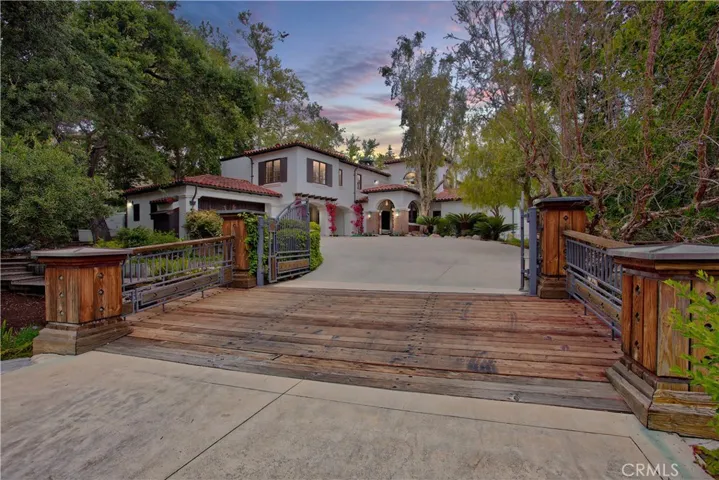 10 Via Terracaleta, Coto De Caza, California 92679