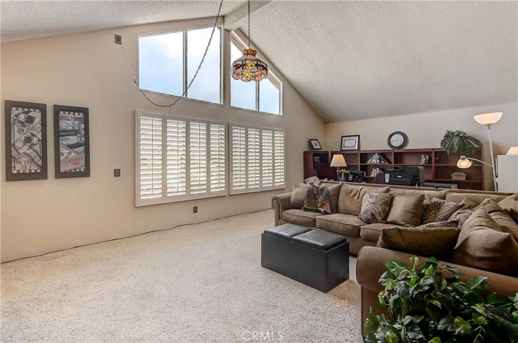 Here's a bonus room WOW...gigantic space for awesome home entertainment area.
