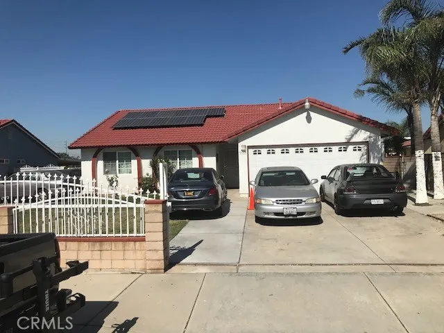 9660 Larkspur Drive, Fontana, California 92335
