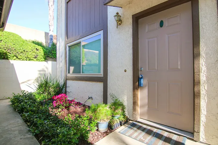 11735 Valley View Avenue 7a, Whittier, California 90604