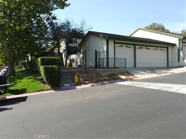2629 Condor Circle, Corona, California 92882
