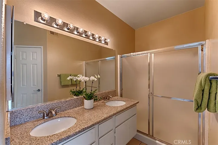 1039 S Saint Tropez Avenue, Anaheim Hills, California 92808