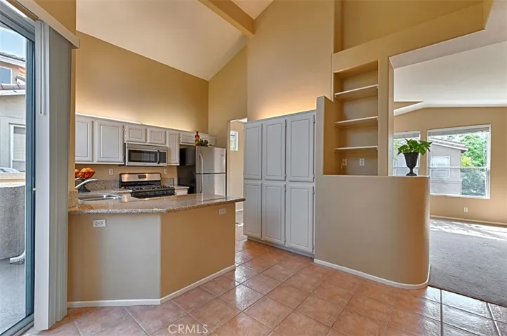 1039 S Saint Tropez Avenue, Anaheim Hills, California 92808