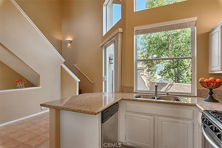 1039 S Saint Tropez Avenue, Anaheim Hills, California 92808