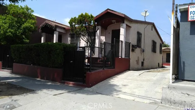 3611-3613 E 8th Street, Los Angeles, California 90023