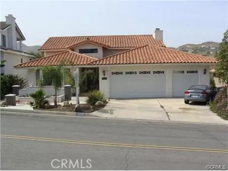 22061 Loch Lomond Drive, Canyon Lake, California 92587
