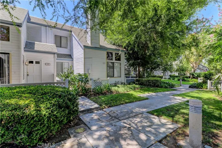 19 Greenmoor, Irvine, California 92614