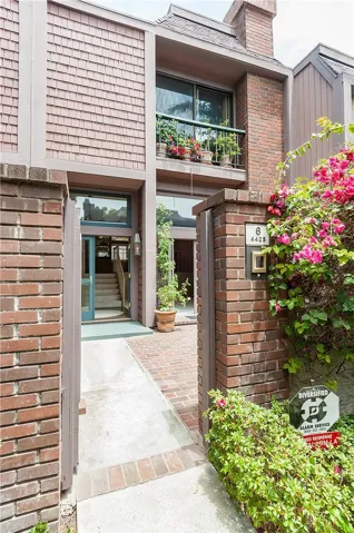 4425 Alla Road 6, Marina Del Rey, California 90292