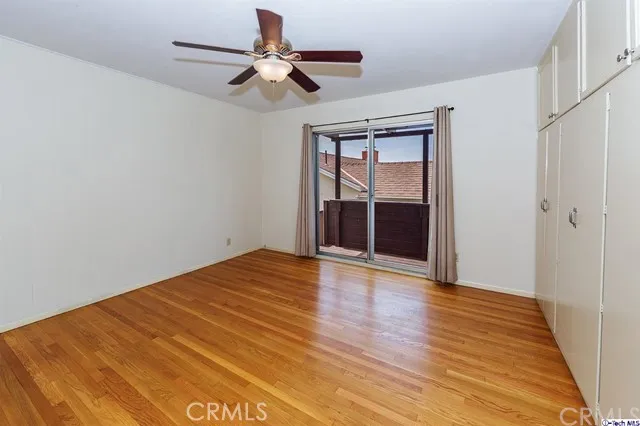 948 Birmingham Road, Burbank, California 91504
