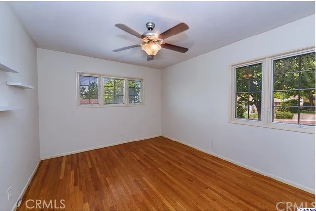 948 Birmingham Road, Burbank, California 91504