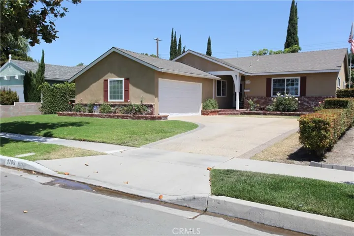 1789 W Chateau Avenue, Anaheim, California 92804