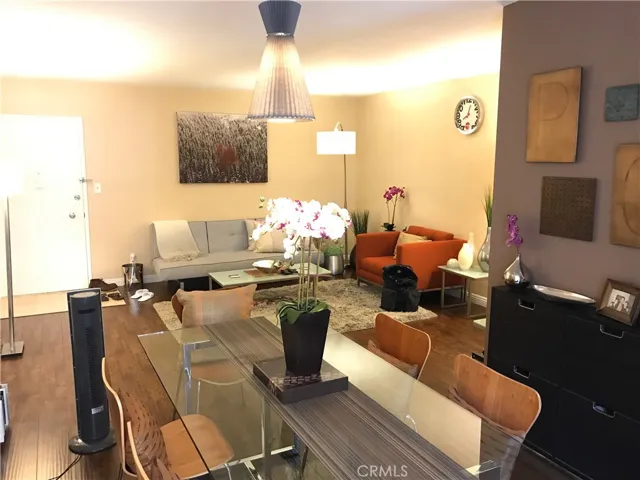 4255 W 5th Street 105, Los Angeles, California 90020