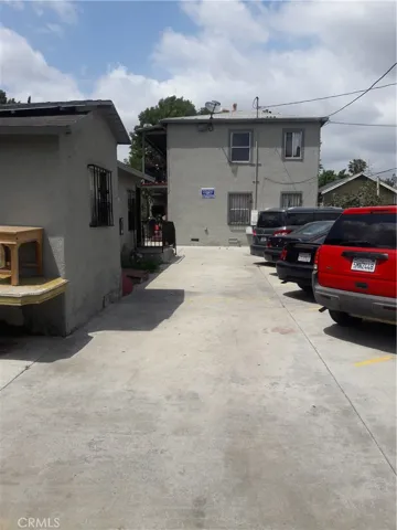 352 E 52nd Street E, Los Angeles, California 90011
