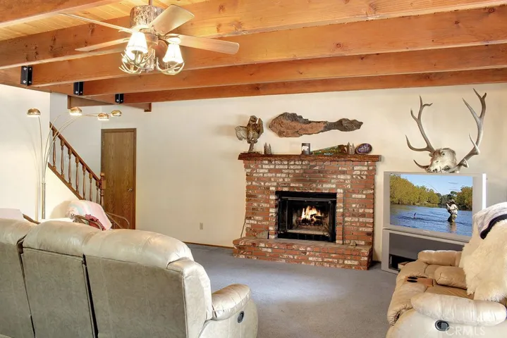 764 Moreno Lane, Sugarloaf, California 92386
