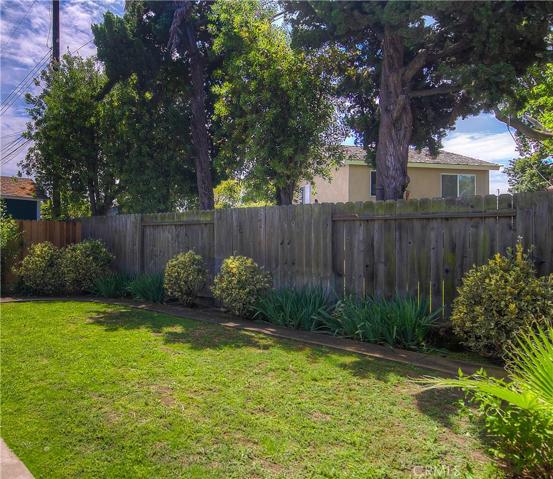 Yes kids...there is room for a pool too! And lush trees in the surroundong yards envelope you with a Park Like feel, ahhhh!