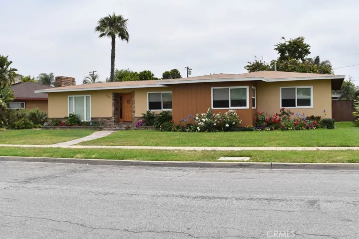 1126 E Claiborne Drive, Long Beach, California 90807