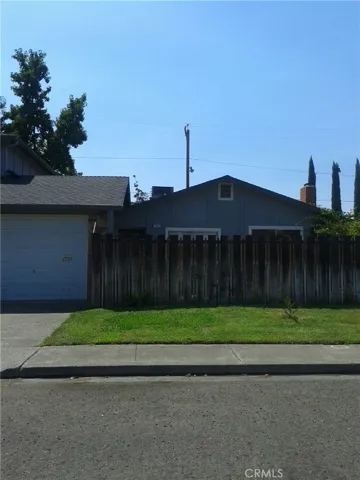 1741 Montana Vista Street, Lakeport, California 95453