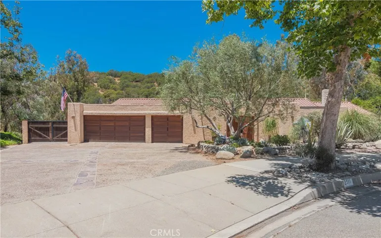 2511 N Indian Hill Boulevard, Claremont, California 91711