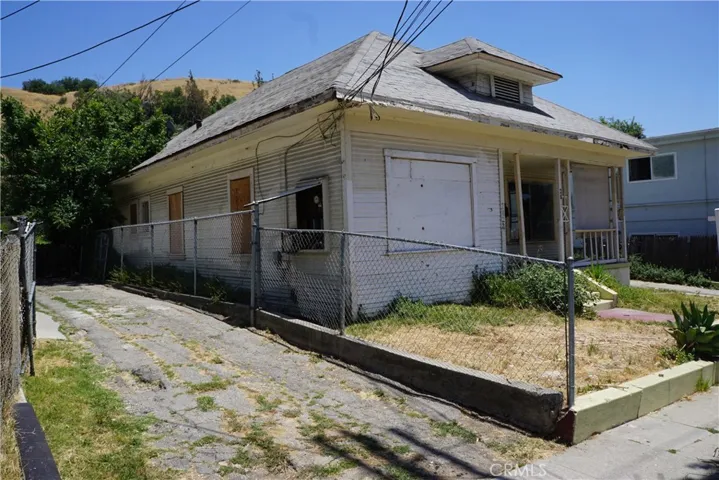 2820 Lincoln Park Avenue, Los Angeles, California 90031