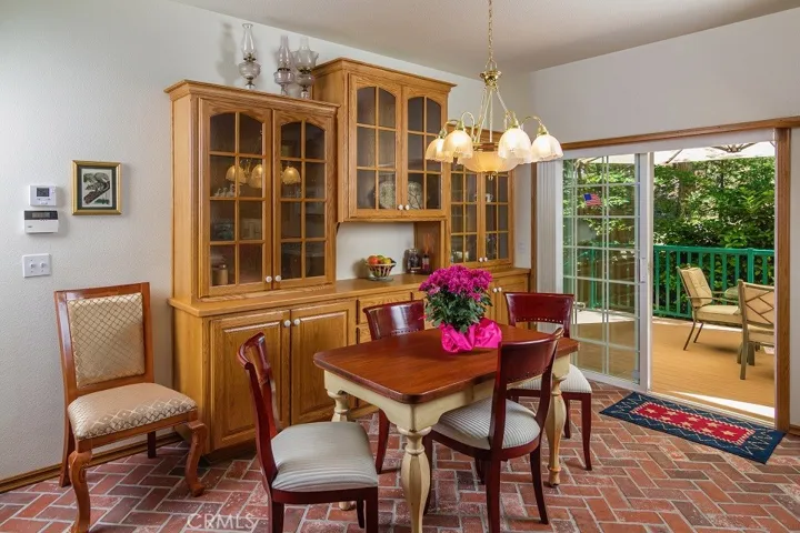 235 Garden Drive, Lake Arrowhead, California 92352