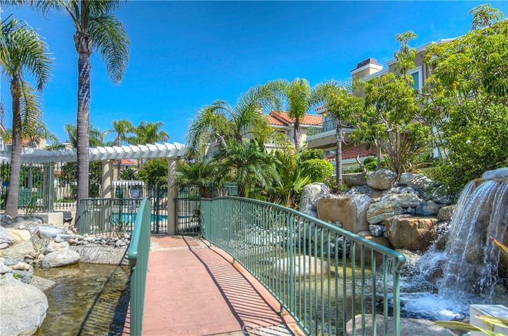 Vacation all year round in this resort like community.